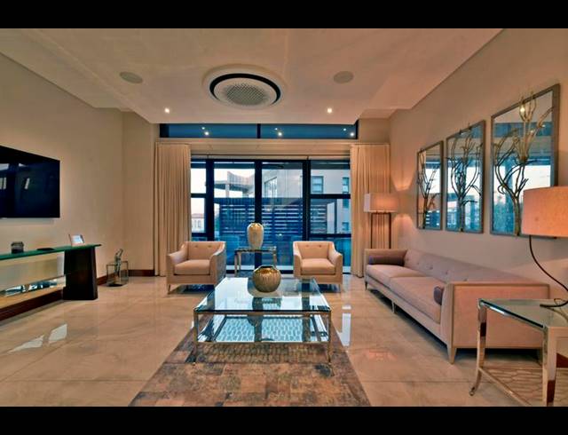 5 BEDROOM HOUSE FOR SALE IN MEYERSDAL ECO ESTATE